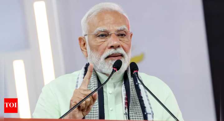 'I pray for everyone's happiness, prosperity & health': PM Modi wishes nation on Dhanteras; Shah, Yogi also greet