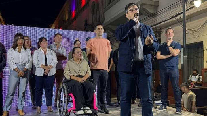 Fuerza Patria cerró su campaña y advirtió que el domingo es "el ajuste de Milei o Corrientes"