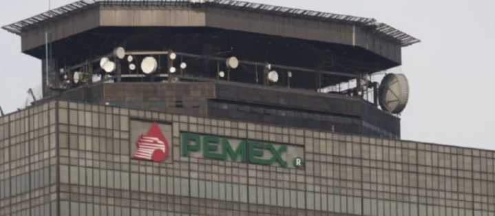 Por primera vez, mexicanos tienen que pagar para mantener a Pemex en 2026