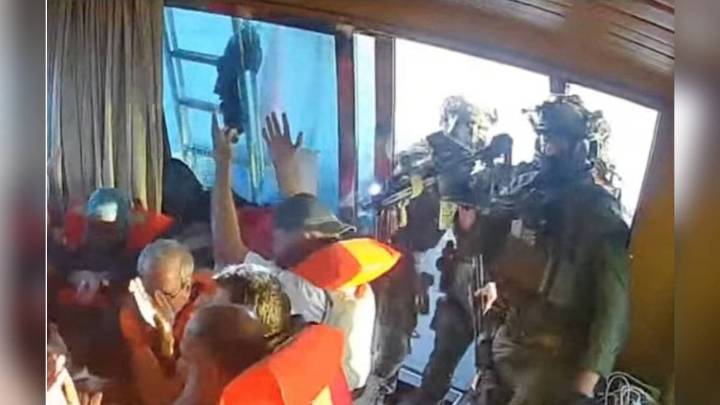 Israel Stops 14 Gaza Aid Boats, Sparks International Criticism World News