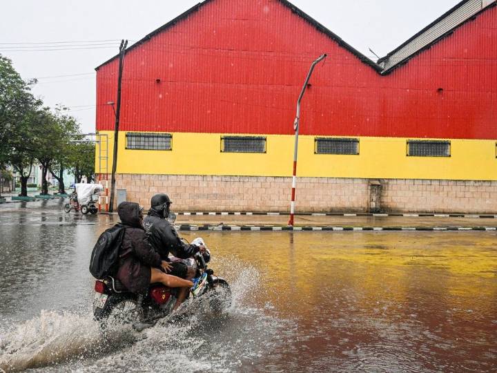Hurricane Melissa makes Cuba landfall after lashing Jamaica