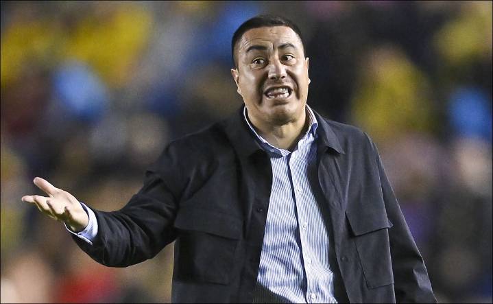 Pumas: El equipo auriazul pierde a Efraín Juárez tras recibir dura sanción por “emplear lenguaje ofensivo y humillante”