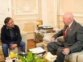 Gobierno colombiano inicia diálogo con EU tras aumento de aranceles