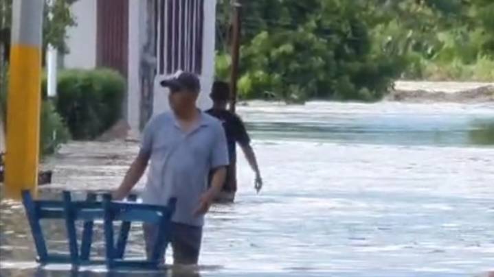 Abren centros de acopio para apoyar a familias afectadas por lluvias en Veracruz