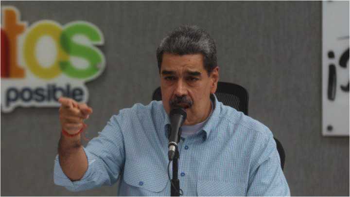 Maduro advierte: "EUUU quiere una guerra para imponer un gobierno títere y robarse el petróleo"