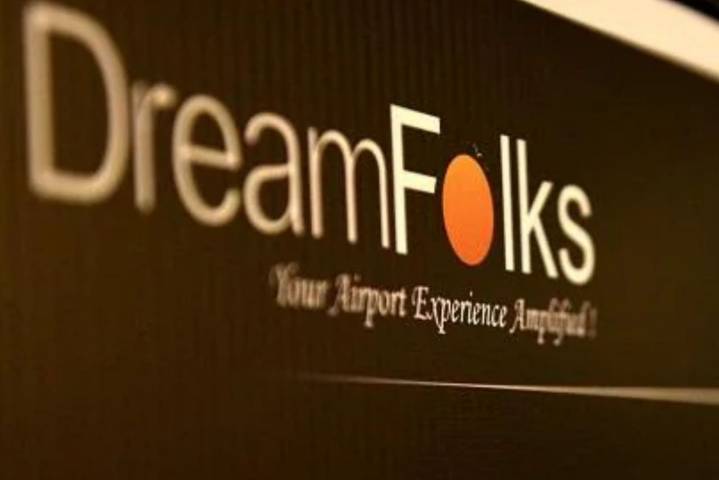 Why did Dreamfolks Services jumps by up to 40% in the last 5 trading sessions?