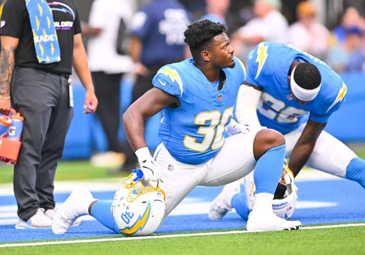Week 6 Waiver Wire Rankings - Fantasy Football Pickups Include Kimani Vidal, Kendrick Bourne, Nick Chubb, Kendre Miller, Romeo Doubs, Xavier Legette
