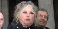 Brigitte Bardot, 91, Hospitalized in France After Surgery For ‘Serious Illness’ | Brigitte Bardot 