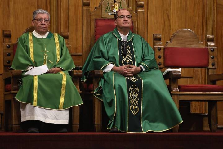 Obispo de Saltillo llama a las mujeres a cuidar su salud y de los que nos rodean