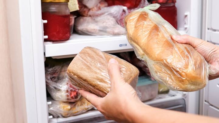 Is it healthier to freeze your bread first? Plus, divers discover pricey coins from shipwreck