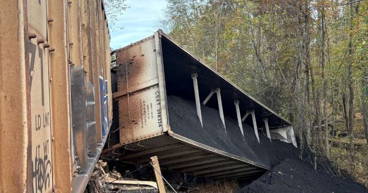At least 15 coal cars derail in New Kent County, no injuries reported