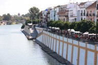 Mano de pintura y mejora para la zapata de la calle Betis