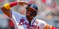 Ronald Acuña galardonado como Regreso del Año