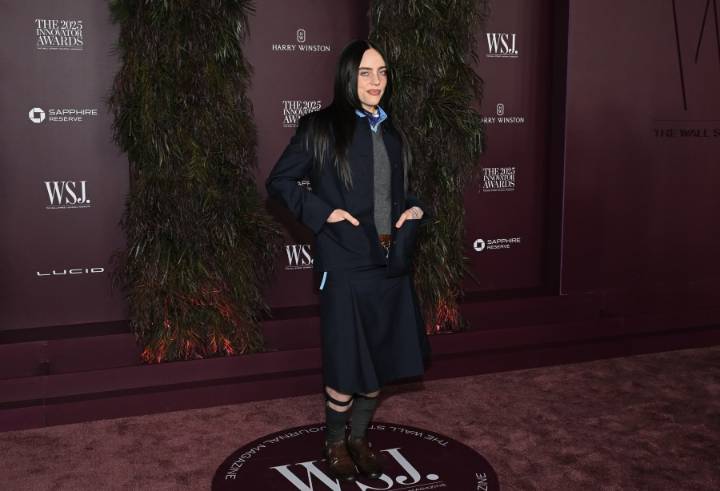 Billie Eilish to billionaires: 'No hate, but give your money away, shorties'