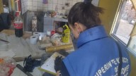 La Policía allanó una casa usurpada y encontró cocaína, plantas de marihuana y un arma