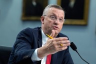 Veteran Affairs secretary urges Schumer to reopen government