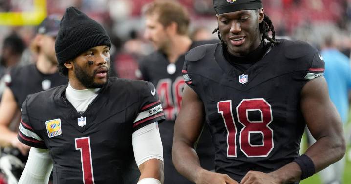 Cardinals QB Kyler Murray sits out of Wednesday's practice because of a foot injury