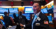 Stock market sets records in uncertain economy