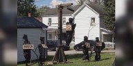 Ky. man arrested after ‘threatening’ ‘Halloween decoration’ display