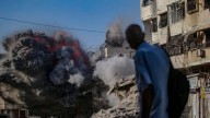 Israel ignora a Trump y mata al menos a nueve personas en otra noche de bombardeos sobre Gaza