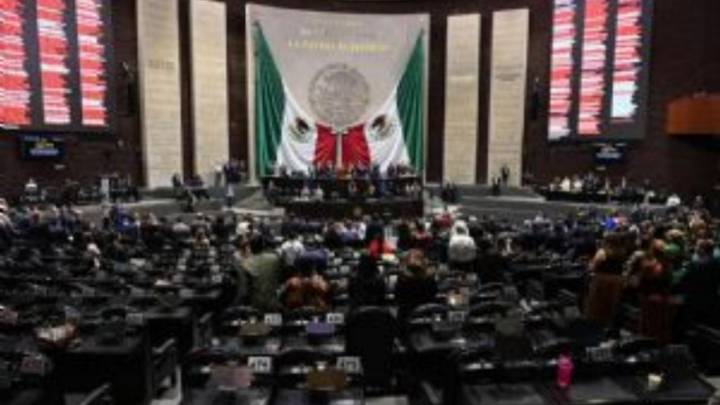 Morena aprueba reserva para reducir penas a funcionarios acusados de extorsión