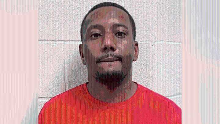 Former Centreville policeman sentenced to probation after pawning department