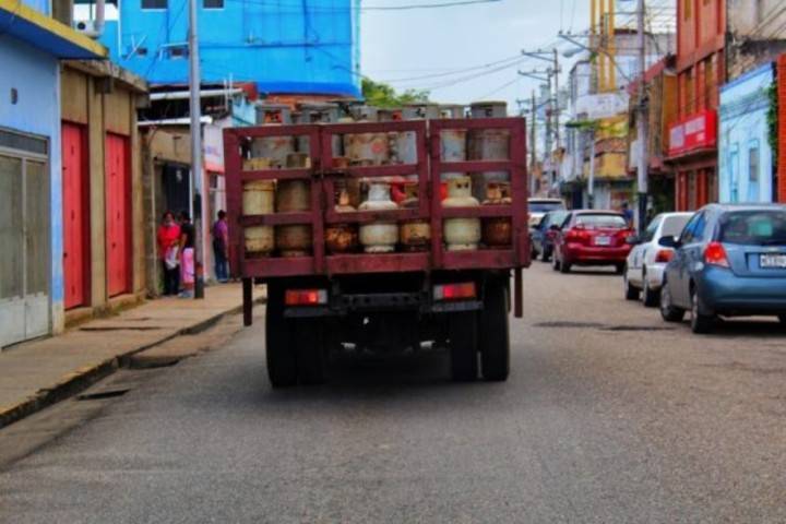 Denuncian que el vertedero no fue incluido en la distribución de gas doméstico