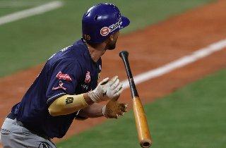 Navegantes le ganó el primero a Leones con jonrón de Andrelton Simmons