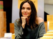 Presenta Angelina Jolie declaración sobre su traumático divorcio de Pitt