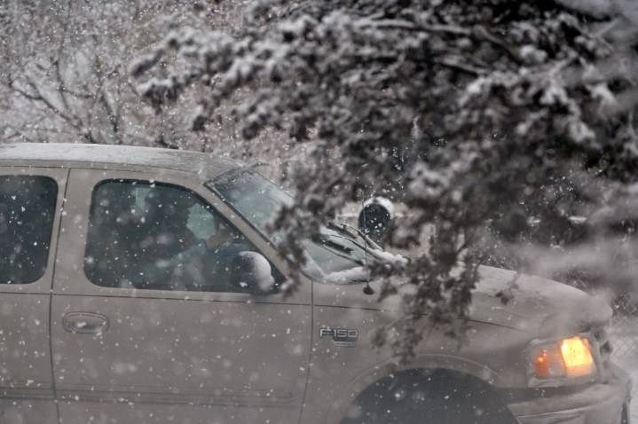 Denver's first snow on track to record late start