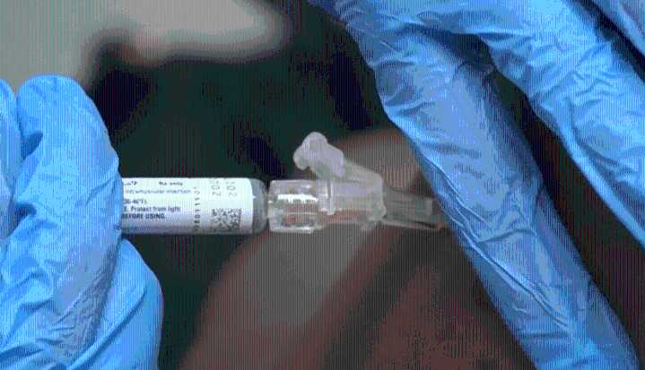 Pediatras advierten que ha llegado la hora e instan a vacunarse contra la gripe: ¿quién debe hacerlo y por qué?