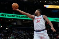 Former Boston Celtics guard returns to Lakers practice after injury