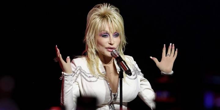 Dolly Parton Speaks Out After Sister's Emotional Message About Singer's Health