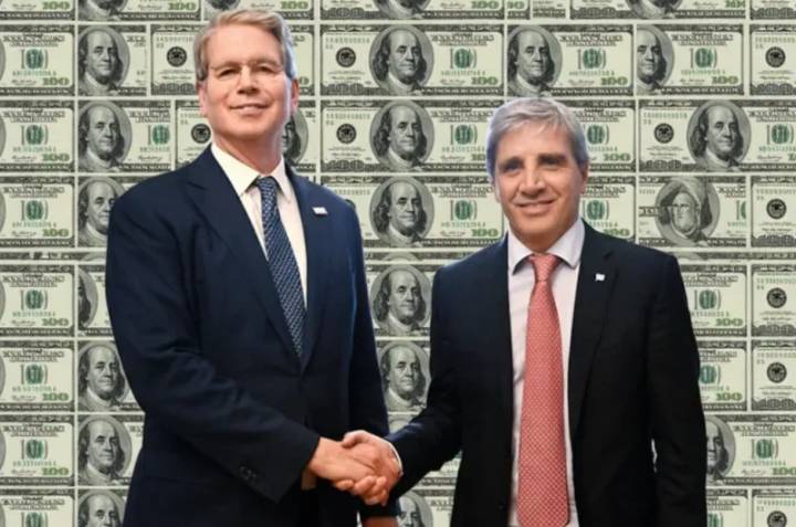 Advierten que Caputo negociaría con Bessent mayor acceso de Estados Unidos al uranio argentino