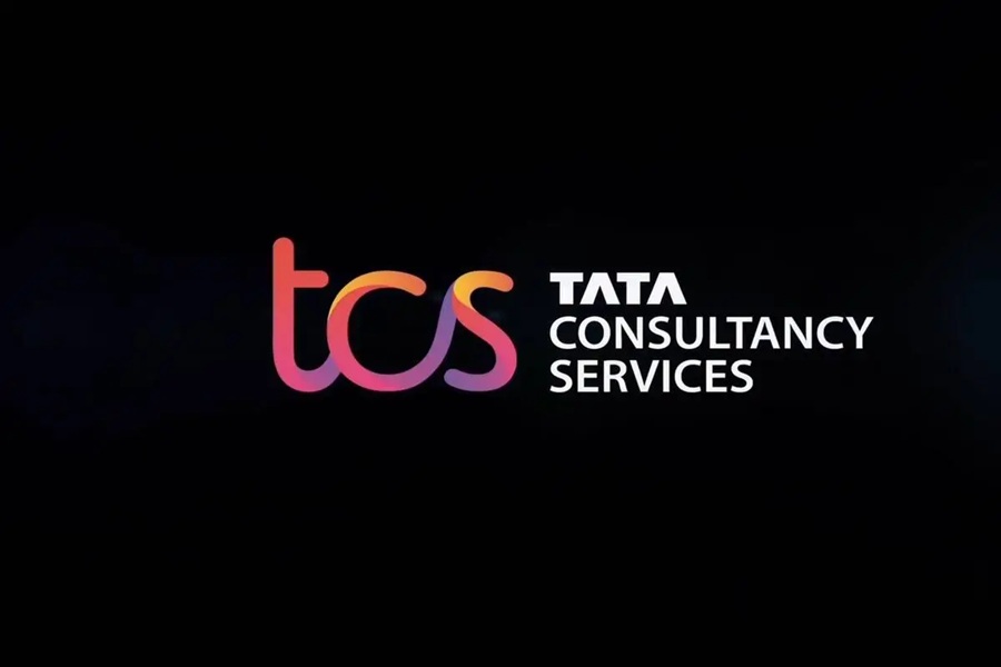 US Senators Question TCS On Hiring, H