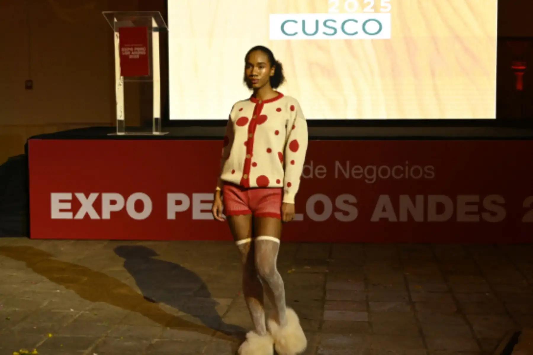 PromPerú impulsa fibra de alpaca peruana en moda global
