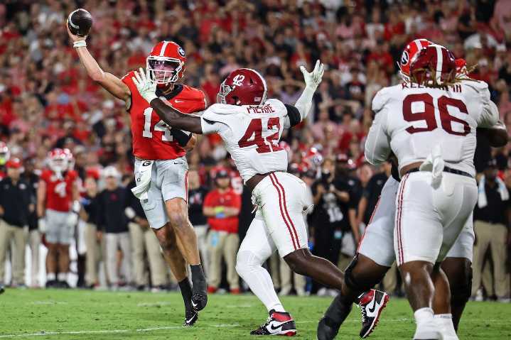 Watch #12 Georgia vs. Kentucky football today, free Streameast alternatives, start time, TV channel