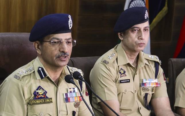 Jammu Police uncover an online fraud involving Rs 4.4 crore with arrest of 03 accused from Surat