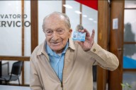 A los 100 años renovó su licencia de conducir: “Todavía puedo manejar mi auto", afirma