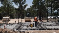 Construirán 832 casas del Bienestar en Lomas de San Miguel, donde falta agua, transporte y seguridad