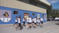 Entrenamos con la Unidad de Caballería de la Policía Nacional de cara a la Carrera Solidario ‘Ruta 091’
