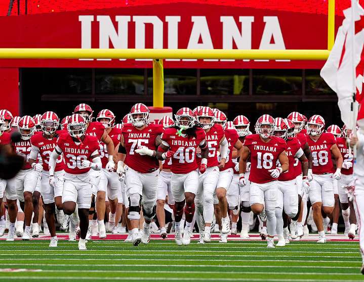 Indiana Football Moves Up to #2 in Both Polls, Notre Dame Also Moves Up