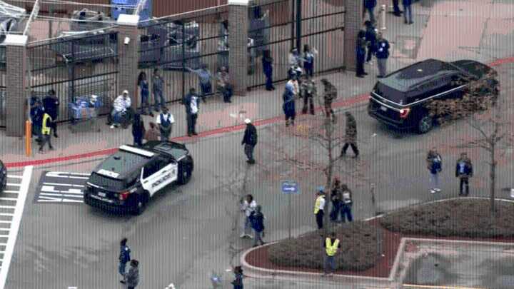 Two shot at Evergreen Park Walmart