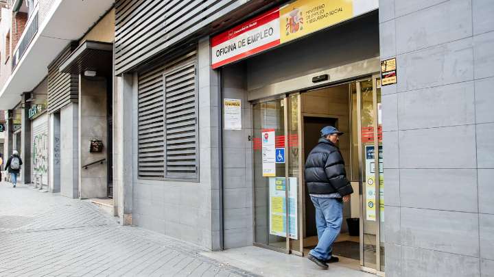 El paro baja en septiembre en 2.739 personas en la Comunitat Valenciana, un 0,92 % menos