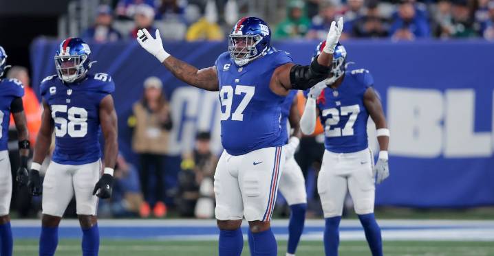 Giants’ Dexter Lawrence shoots back at ‘delusional’ Carl Banks