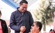 Convive Chepe con adultos mayores del grupo “Gacelas” de DIF Municipal