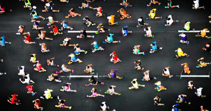 What To Eat Before A Marathon, According to a Sports Dietitian (and Runner)
