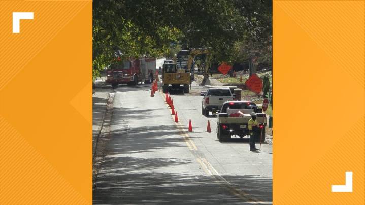 Gas leak repaired in Dunwoody, road closure still in place