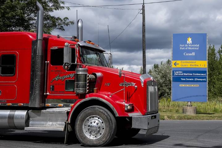 U.S. truck maker Paccar lays off 300 workers in Quebec