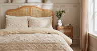 Dunelm 'luxurious' £35 double bedding set has 'comfy' feature for a 'cosy night'